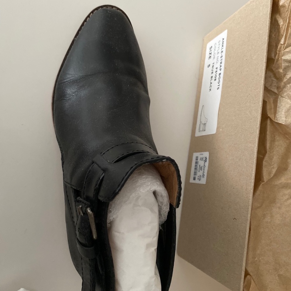 Madewell The Hollis Boot Black - Picture 3 of 5